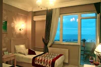 Divas Silver - Pemandangan Pantai