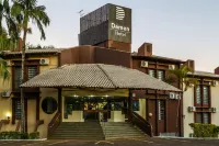 Hotel Damen - ที่มีที่จอดรถ