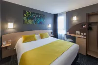 Kyriad Niort - Espace Mendes-France