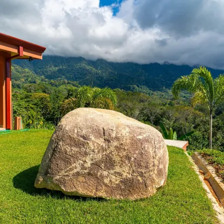 Epic Ocean-to-Mountain Views 24 7 Gated Community Private Villa Roca