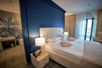 Ariadna Hotel di 