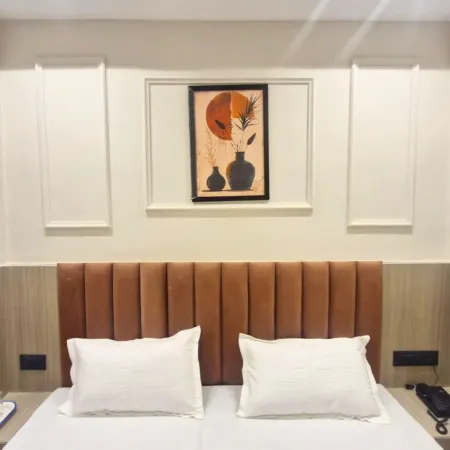The City Hotel