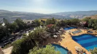 Tal Rumman Hotel - Pools