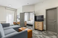 Sandman Hotel & Suites Calgary West