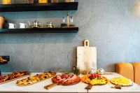 Stuart Rooms by Zzzing - breakfast
