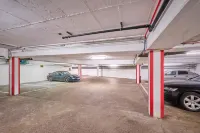 Luna Inn Stuttgart City - parking
