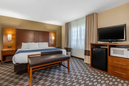 Comfort Inn Story City - I-35 Near Ames - Pysäköinti