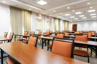 Fairfield Inn & Suites Richmond Midlothian - parking