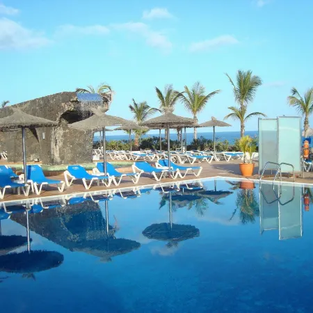 Vik Hotel San Antonio