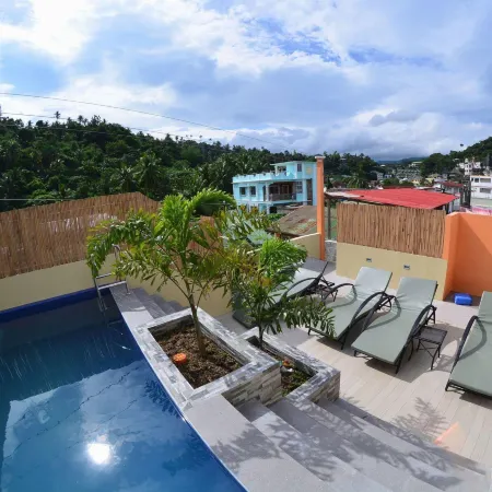 Papa Freds Beach Resort