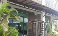 dE Mesra Villa - 2-Star