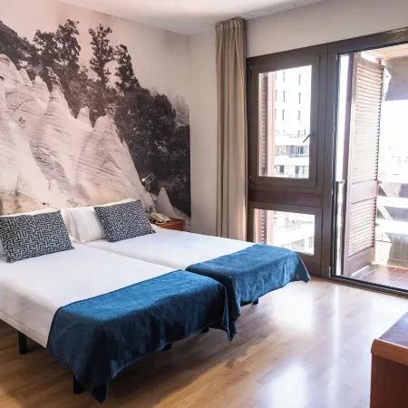 Hotel Adonis Plaza