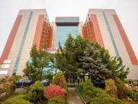 Gateway to Modern Elegance Hotels near Sun Plaza