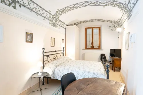 Tuscanflat Castle