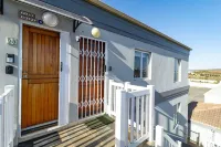Yzer Drift Beach Escape 2 Bed 2 Bath - Homestays