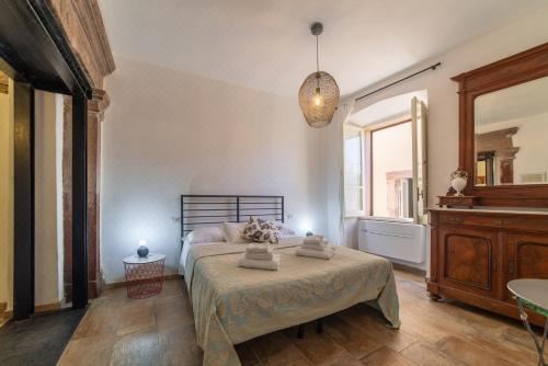Sardinian Gallery Domus Historic Rooms & Apartments (Bosa) - Updated ...