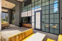 Natiivo Building - Walkable to South Beach - We Host - WiFi