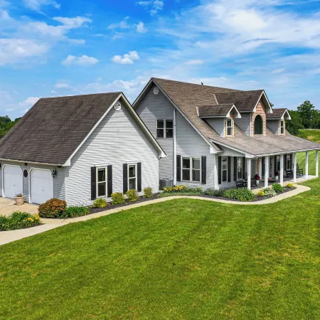 Great for Groups! Corinth Gem w/ Game Room & Pool