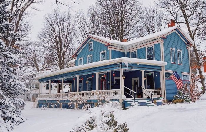 Highland Bed & Breakfast