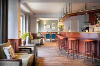 Hotel Heemskerk - parkir