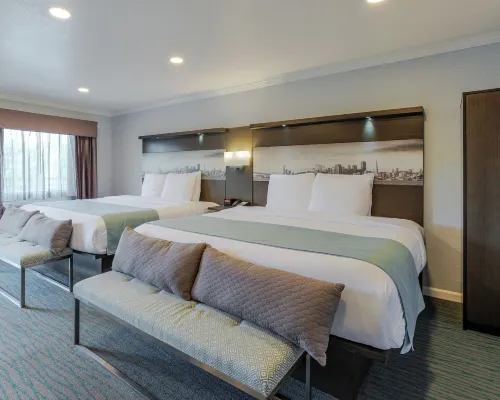 Symphony Inn Hotels near Circus Center