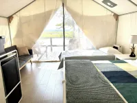 Lakefront Glamping Tent w/ensuite bathroom, King Bed, Fabulous View, near Acadia - Alphydda