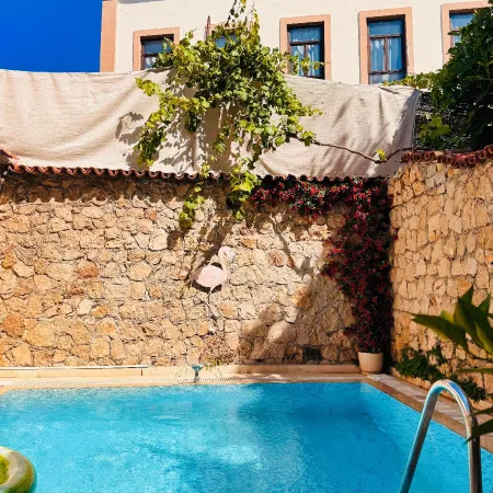 Kaleici Hotel