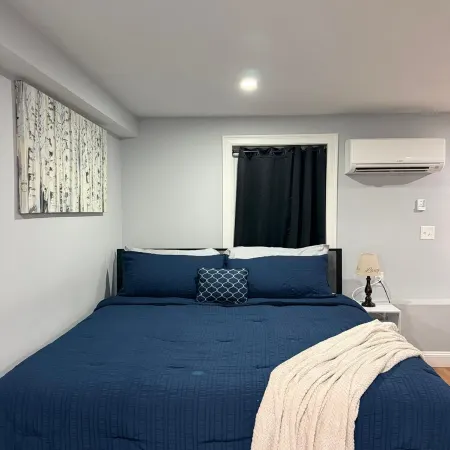 Cozy 2-Floor Apartment with Garage Access