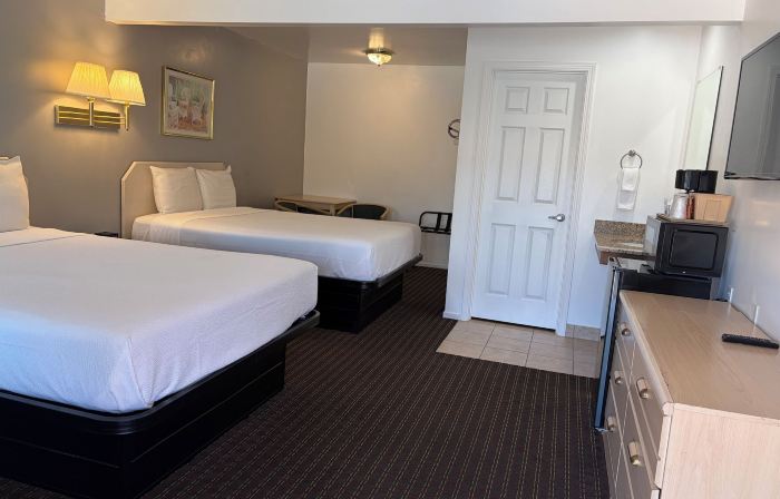 Lark Motel Willits