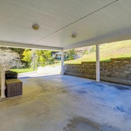 Laptop-Friendly Appalachian Mountain Retreat!