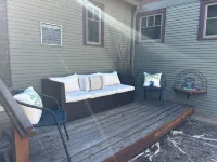 View stunning sunsets and enjoy cozy comfort steps from the heart of Sisters. - 4-Star