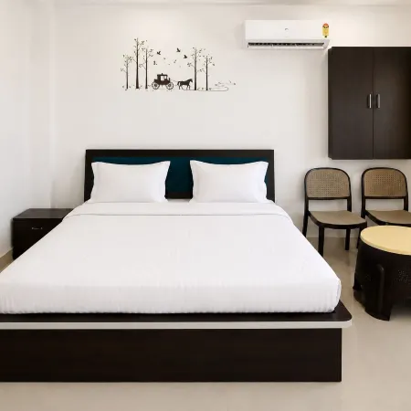 Hotel Khatushyam Residency