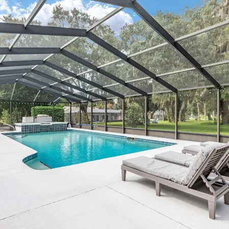 Vacation Home with A Stunning View - 870 3 Bedroom Home by RedAwning