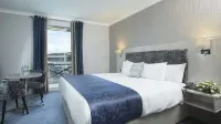 Tower Hotel & Leisure Centre - internet