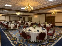 Holiday Lodge Hotel and Conference Center - Wifi