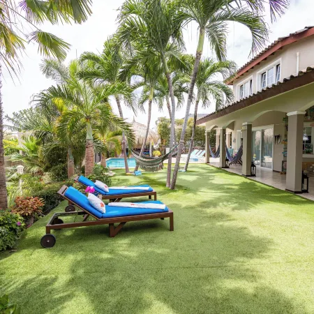 Hibiscus Beach House