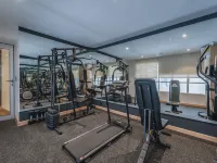 HOTEL MORE BY KAVIA Hotels near Tabacalera