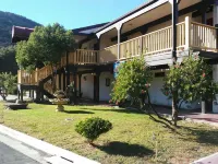 Western Holiday Lodge - 2-Star