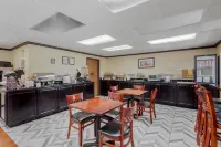 Comfort Inn & Suites - Desayuno
