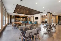 Four Points by Sheraton Elkhart - 駐車場