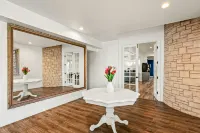 HomeTowne Studios Yuba City Bonanza - Marysville - Pet friendly