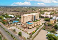 Hotel Express Inn Heritage - Spa