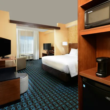 Fairfield Inn & Suites Raleigh Capital Blvd./I-540