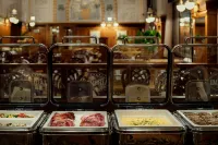 Art Deco Imperial Hotel - breakfast