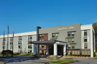 Hampton Inn by Hilton Atlanta NW Cumberland - Parkplatz