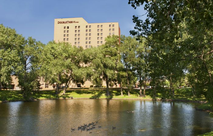 DoubleTree by Hilton Minneapolis-Park Place