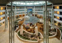 Hilton Austin Airport - Airport Shuttle