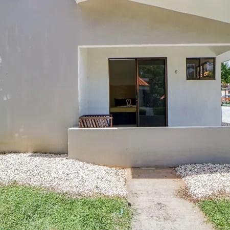 Studio w/ Resort-Style Pool, Walk to Beach!