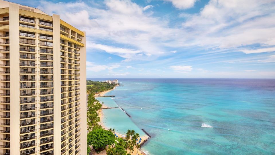 Hyatt Regency Waikiki Beach Resort & Spa