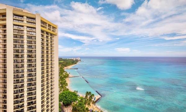 Hyatt Regency Waikiki Beach Resort & Spa